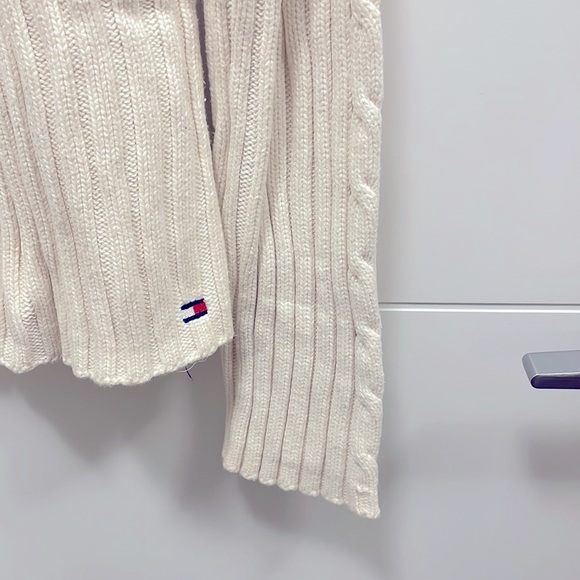 Tommy Hilfiger women cotton sweater. Size L - Picture 3 of 4